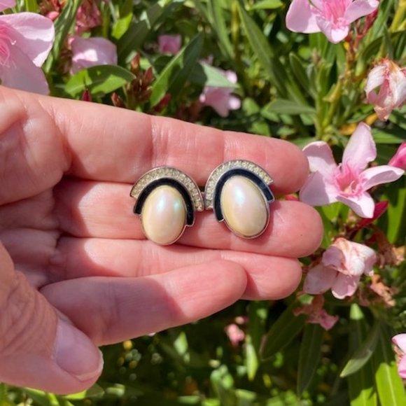 VTG GIVENCHY Paris New York Silver Pearl Rhinestone EARRINGS - Picture 6 of 8
